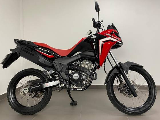 HONDA XRE 300 SAHARA RALLY 